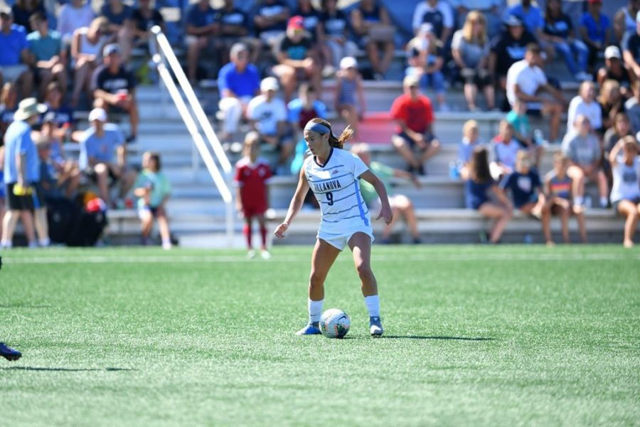 Womens Soccer Rides Early Goal to Win Over Brown