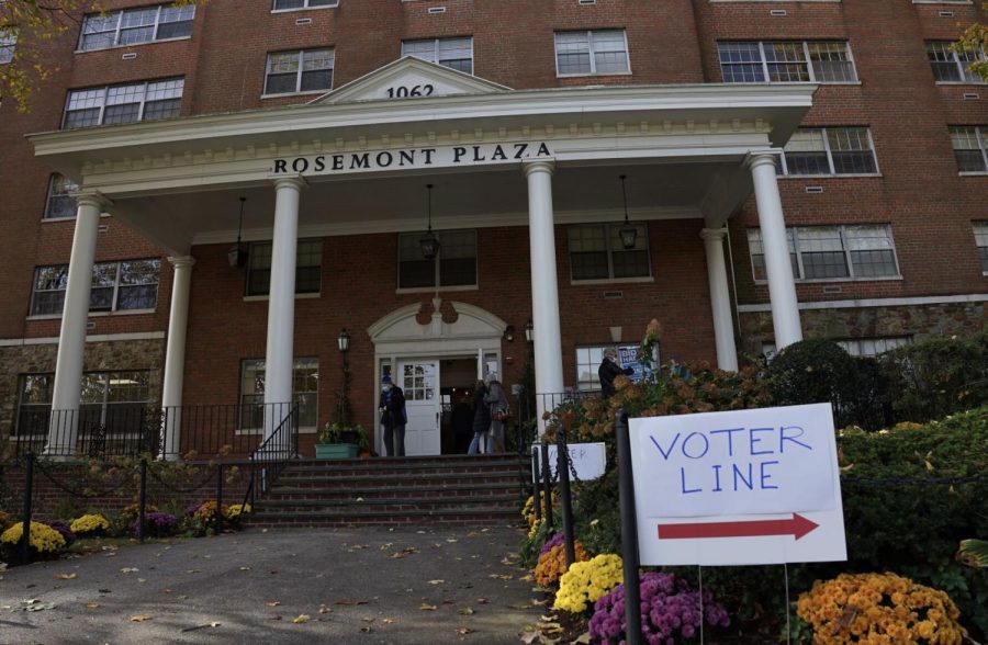 Although many voters mailed in ballots, many chose to vote in-person on Election Day.