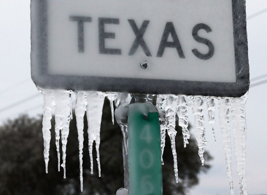 Unprecedented+winter+weather+ravaged+Texas%2C+bringing+record-low+temperatures+and+exposing+systemic+failures.