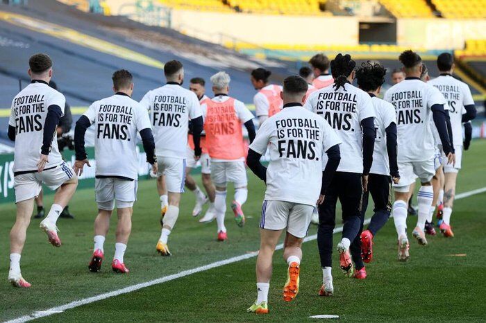 Premier league side Leeds United protests before their match against breakaway club Liverpool.