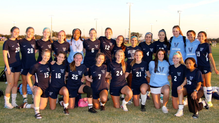 The Women’s Club Soccer team at nationals.