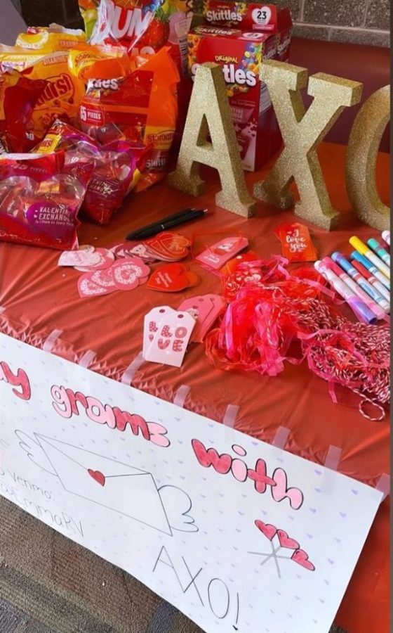 Alpha Chi Omega is hosting its annual Healthy Relationships Week.