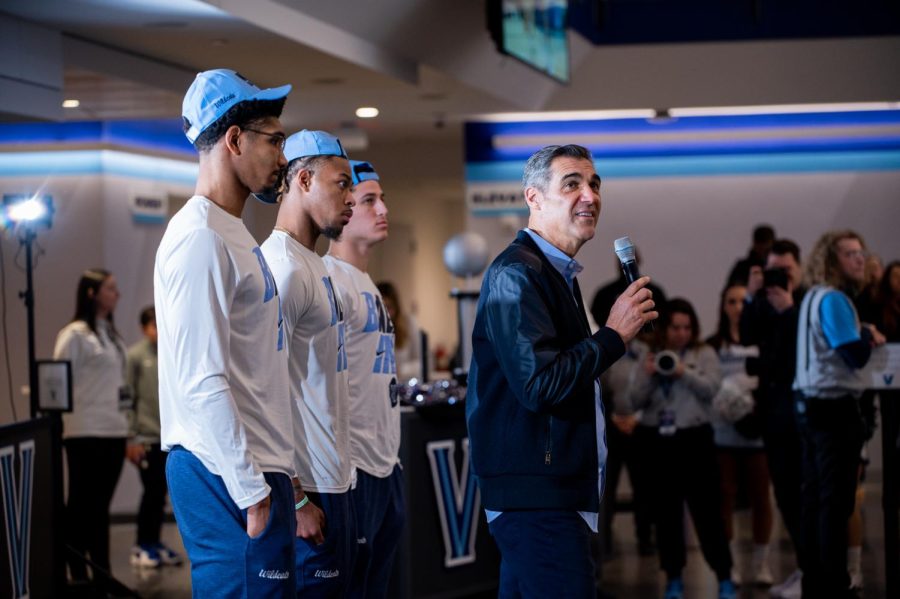 Jay Wright and team leaders, Justin Moore, Jermaine Samuels, and Collin Gillespie address Nova Nation on Selection Sunday.
