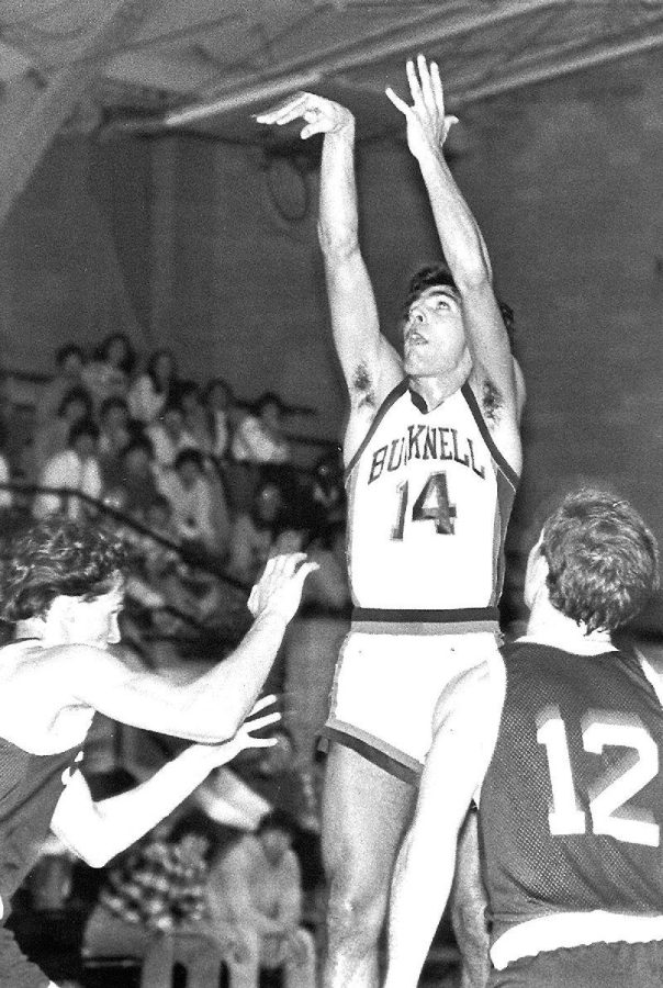 Jay Wright (above) during this playing time at Bucknell.