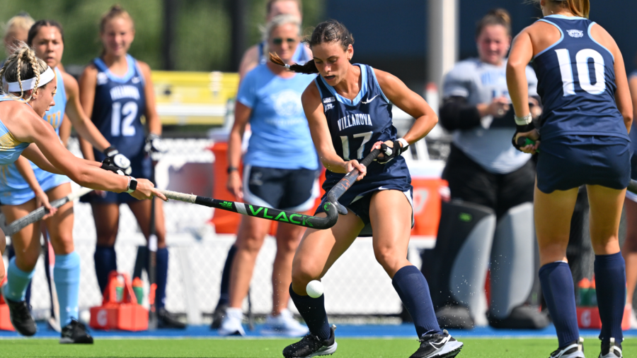 Amanda+Middleman+scored+her+fifth+game+of+the+season+against+Hofstra.