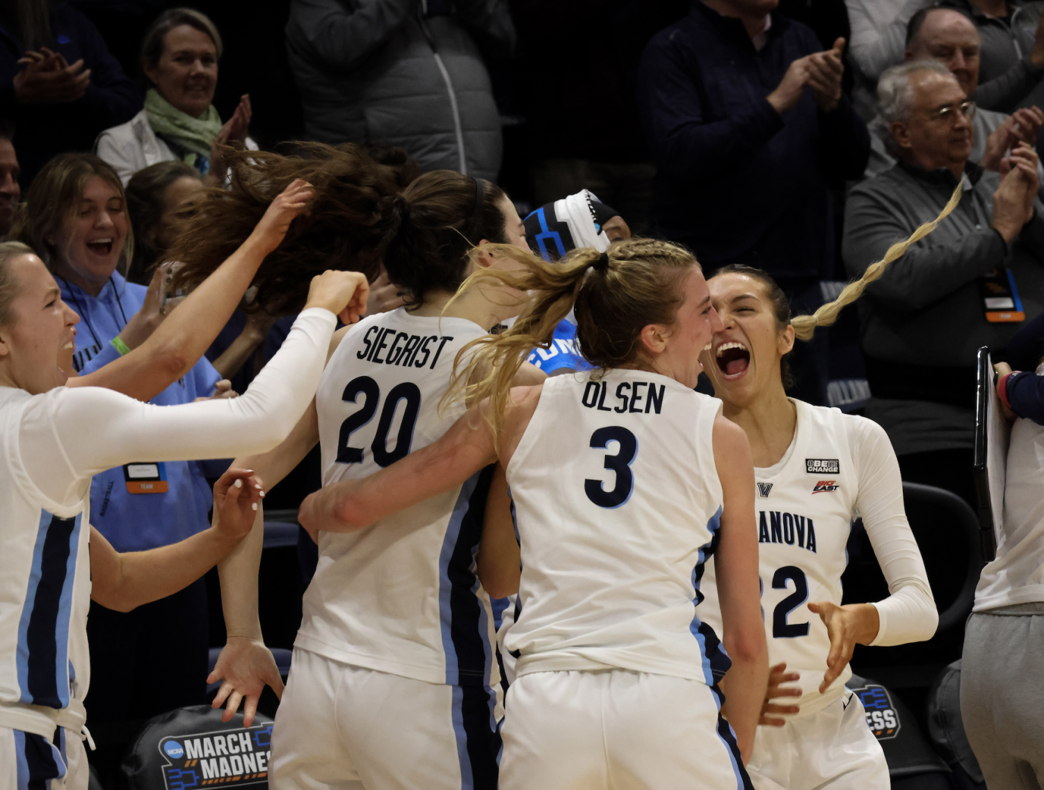 ESPN - Breaking: Villanova Women's Basketball star Maddy Siegrist