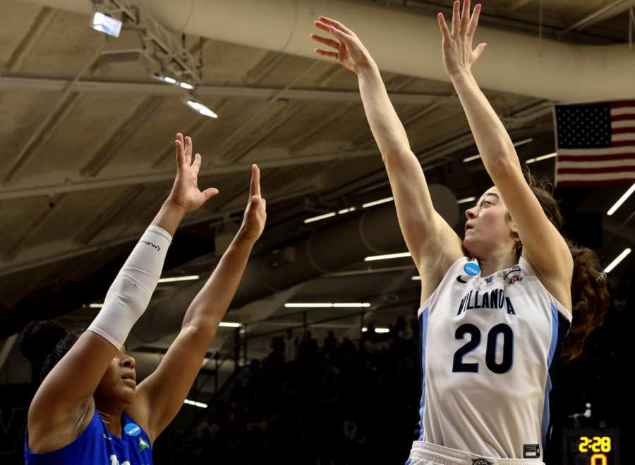 Siegrist+is+the+second+Villanova+WBB+to+ever+be+drafted.+