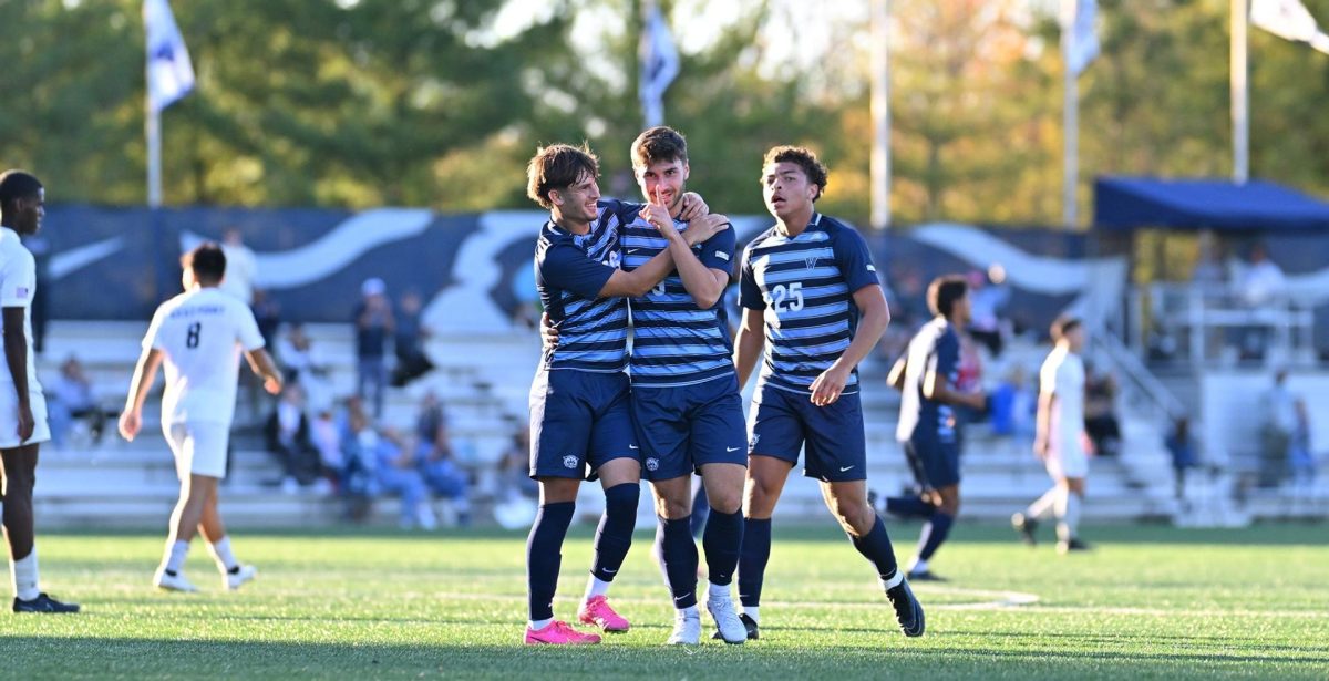 Saunders late goal proved to be the equalizer on Villanovas Senior Day. 
