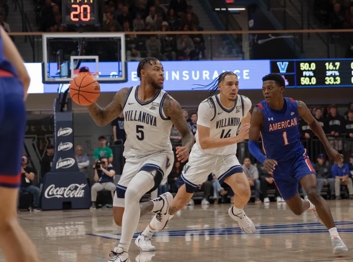 Graduate guard Justin Moore scored 25 points in the Wildcats loss at Penn. 