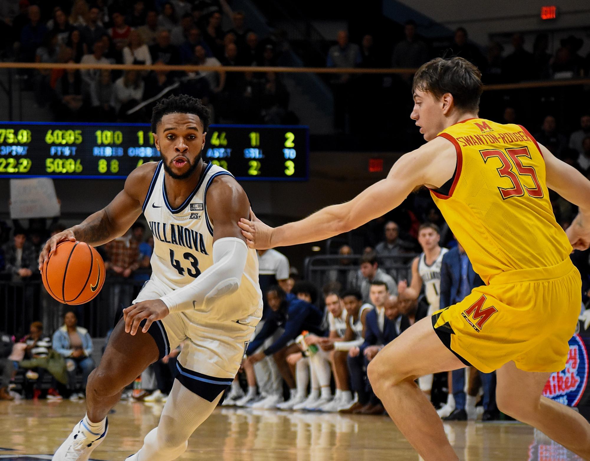 Villanova Pulls out Win over North Carolina With Buzzer Beater Three Pointer