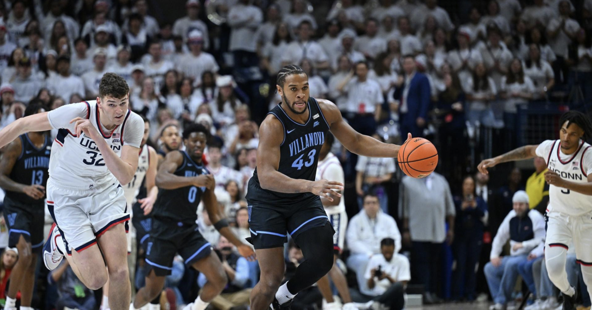 After a 78–54 loss to No. 3 UConn and 75–47 win over Georgetown, Villanova will play Providence and Seton Hall.