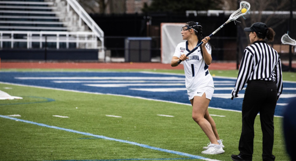 Villanova played two road games over the weekend, beating La Salle 14–4 and losing to Navy 18–9.
