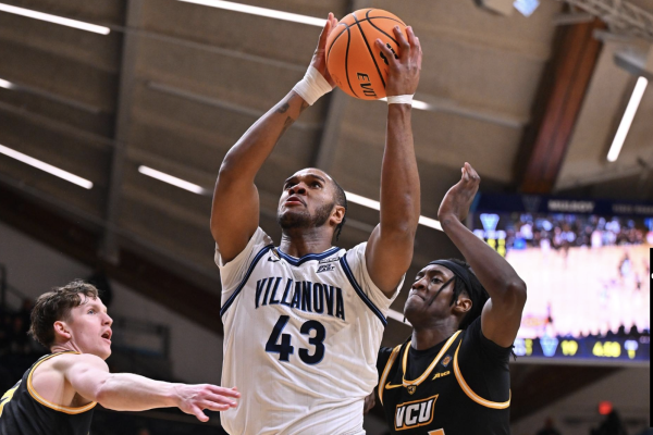 Senior forward Eric Dixon recorded a double-double against VCU with 21 points and 13 rebounds.