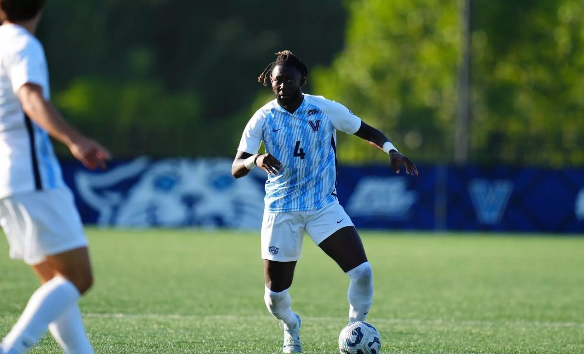 Men's soccer lost to Marquette and drew with Penn in its last two matches.