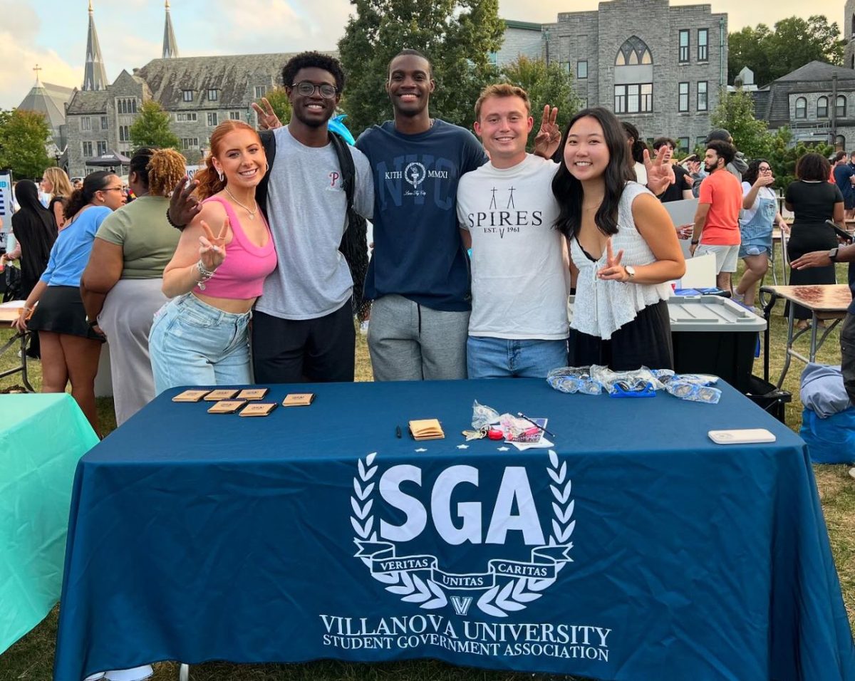 JP Rogerson, Elizabeth Howard, Miles Kim, Maya Mathews, Kathleen Heraty, Federico Diaz, Matthias Miller, Luis Jimenez, Brady Keane, Maceo Crump, Victoria Myers and Nicholas DeRosa are this year’s prospective representatives, and they all come promising that they are the best fit for the Senate seats