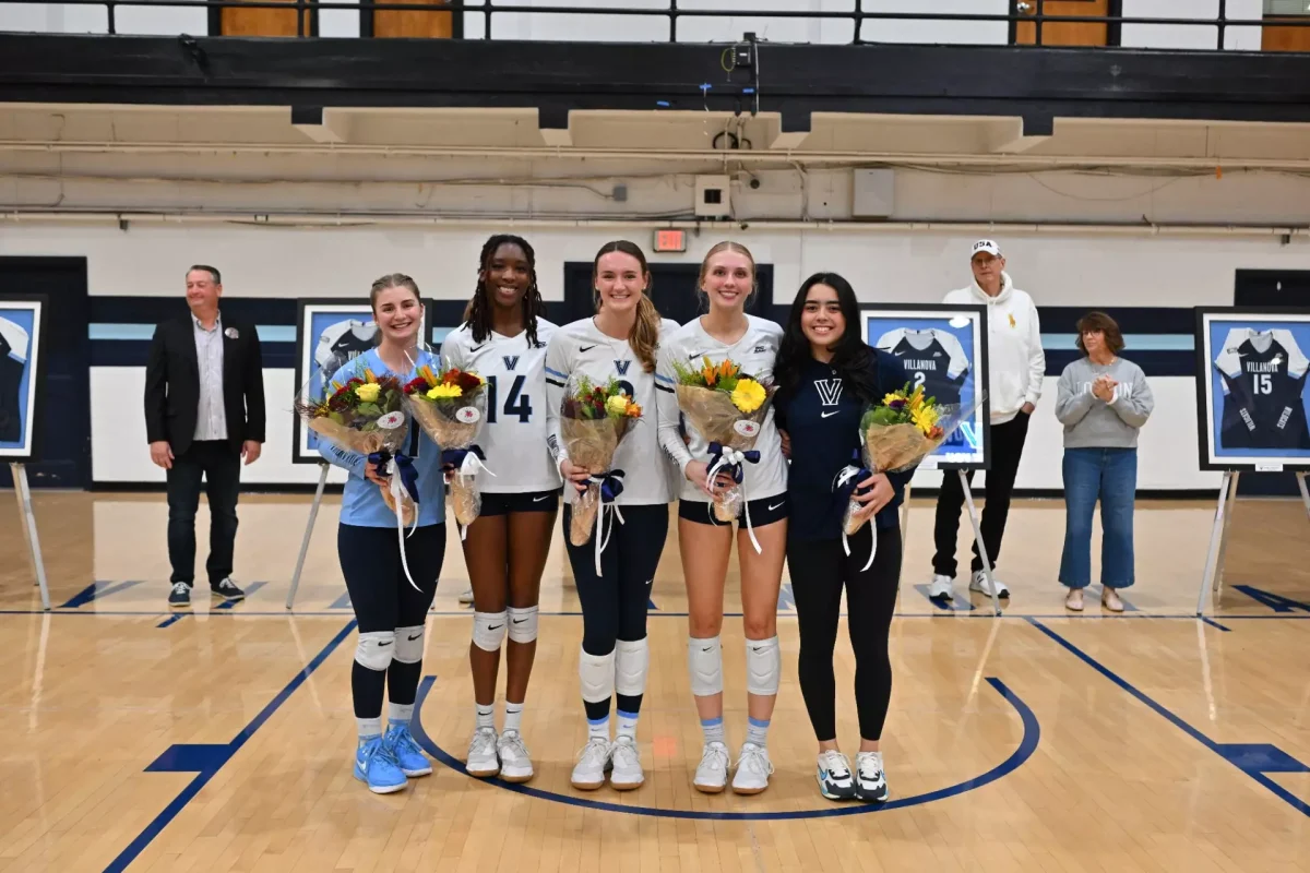 On Saturday, Jake Nevin Field House was filled with emotion as the team honored its five seniors, Elizabeth Feczko, Ellery Gray, Rose Crist, Ozzie Ozonoh and Dani Ortiz, before the start of the game.