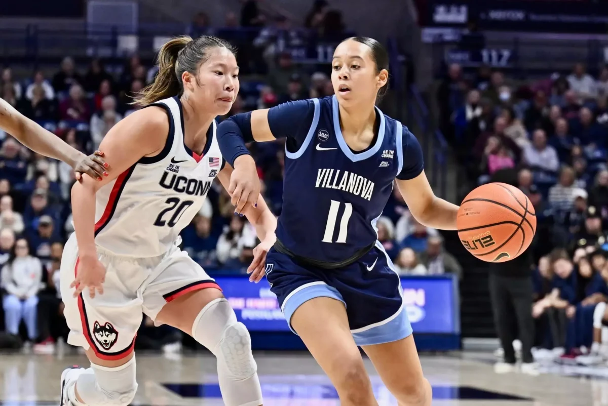 Freshman guard Jasmine Bascoe paced Villanova against UConn with 15 points, three rebounds and four assists.