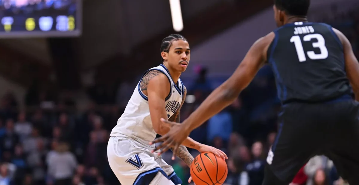 Redshirt sophomore guard Bryce Lindsay had his best scoring performance, 19 points, since New Year's Eve, where he tallied 19 points against DePaul.