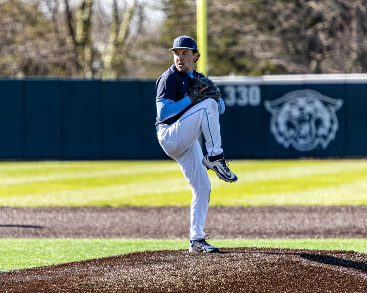 Baseball fell to FIU, 4-3, in the final game of the series on Sunday, Feb. 15.