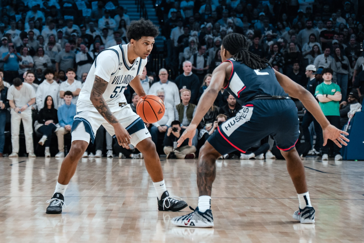 Freshman guard Acaden Lewis tallied 11 points and led the Wildcats with four rebounds. 